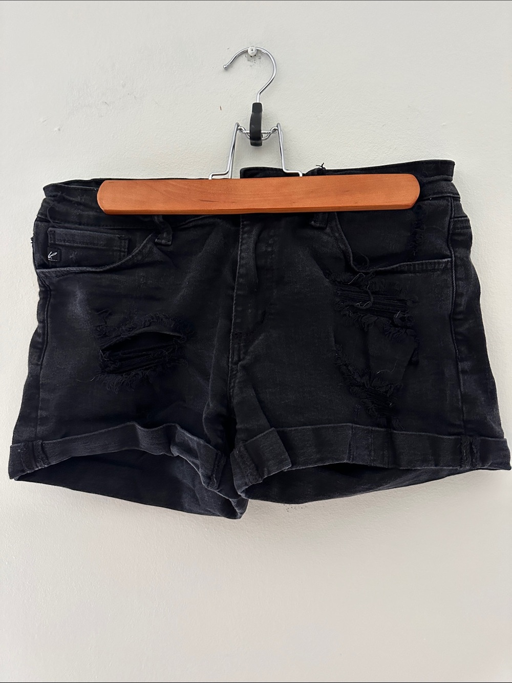 Kancan black jean shorts